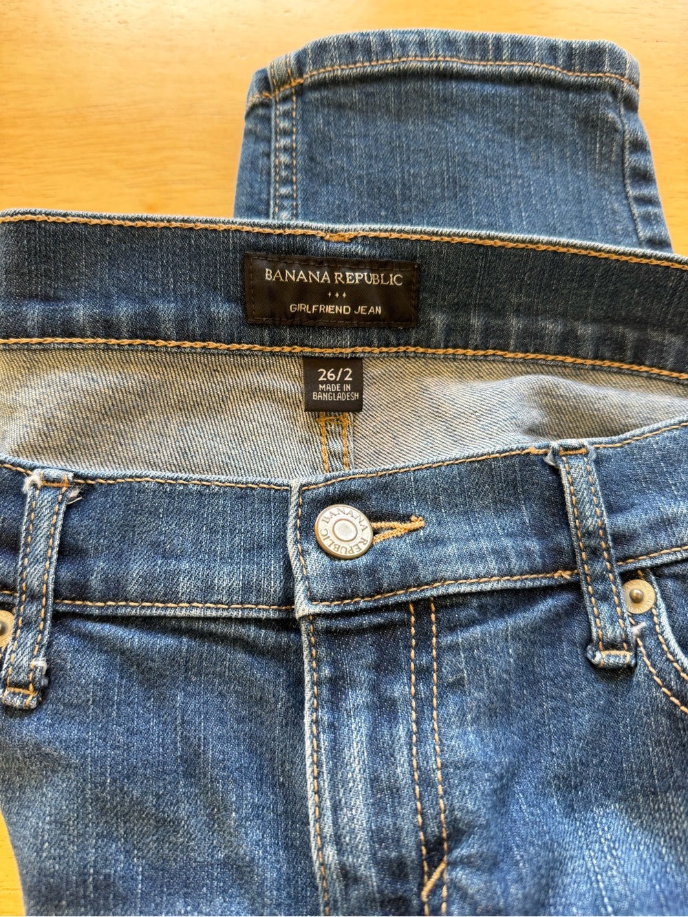 Banana Republic Girlfriend Jeans, Size 26